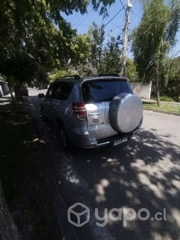 Toyota Rav 4 automático 4x4