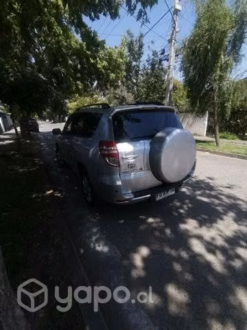 Toyota Rav 4 automático 4x4
