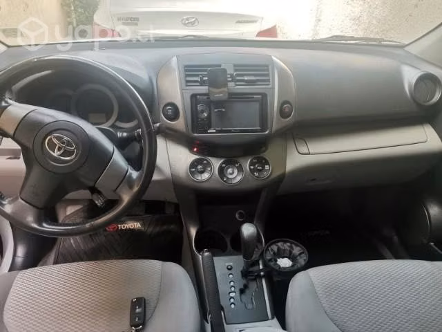 Toyota Rav 4 automático 4x4