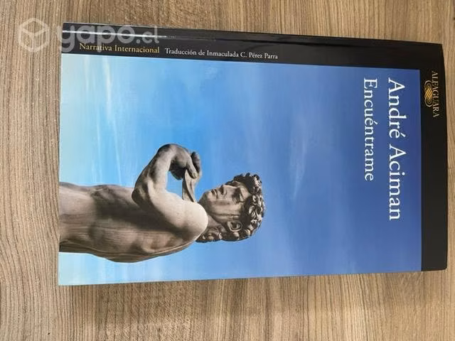 Libros;Una biología de romance y uno de misterio