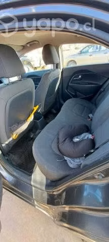 Kia rio 5 - Imagen 10