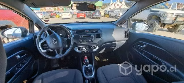 Kia rio 5 - Imagen 9