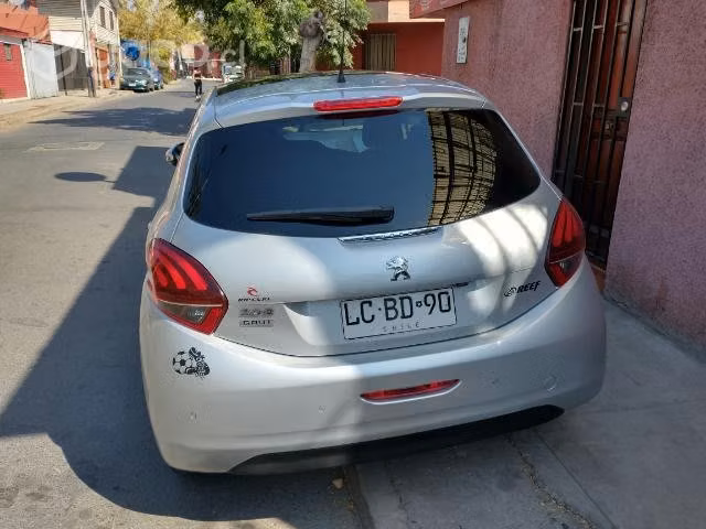 Peugeot 208 Diesel - Imagen 5