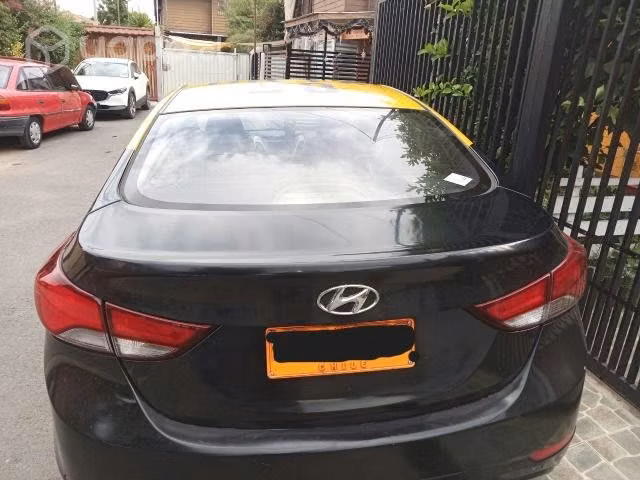 Taxi básico hyundai elantra 2017