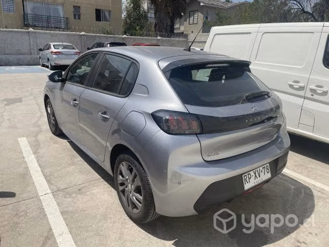 Peugeot 208 2022