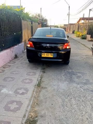 Peugeot 301 2014