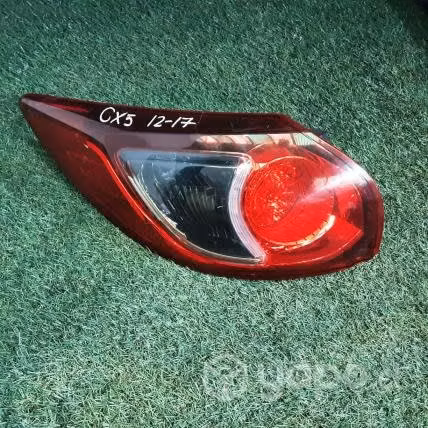 Foco derecho mazda cx