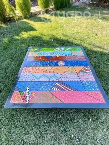 Mesa de centro pintada a mano