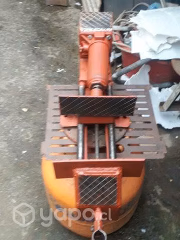 tornillo