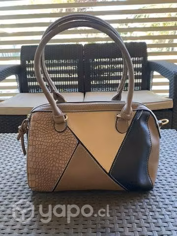 Cartera Cafe