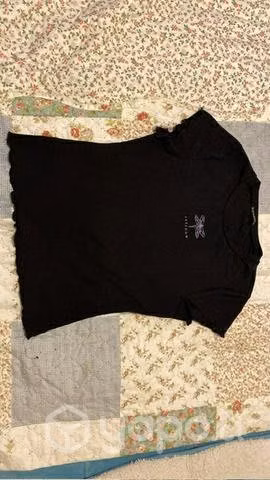 Poleras talla S-L y M Lote de ropa