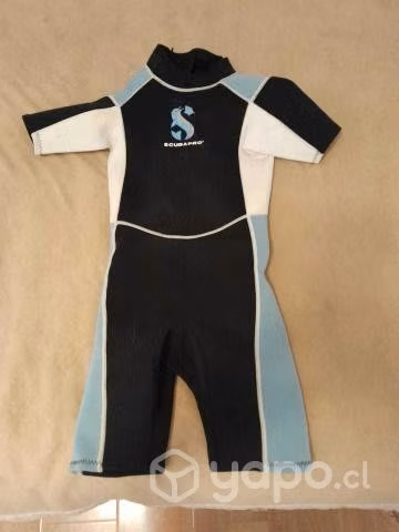 Traje para el agua