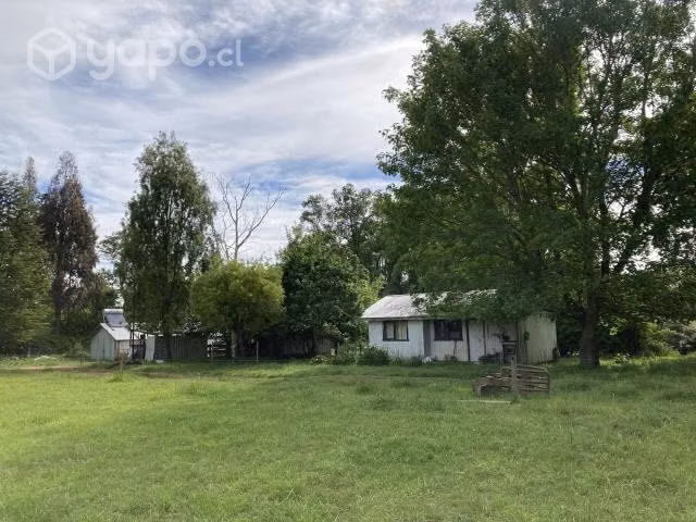 Se vende campo de agrado/ con casa patronal