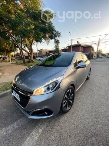 Peugeot 208 Signature Bluehdi 1.5