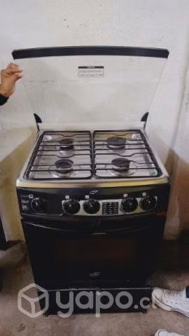 Cocina Fensa en excelente estado