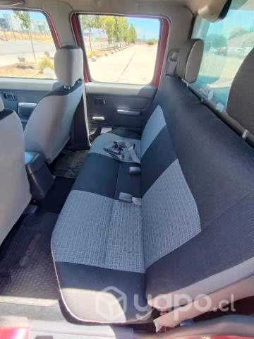 Nissan d22 2009