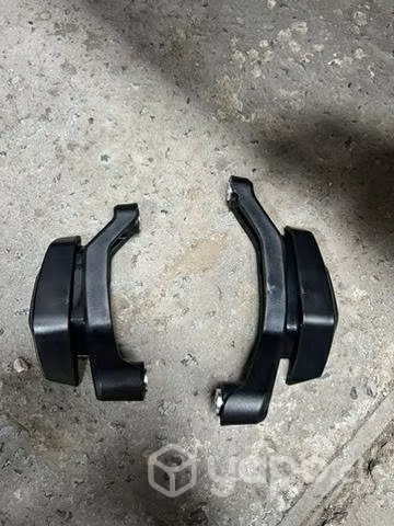 Topes Anticaidas Triumph Trident 660 (21-24)