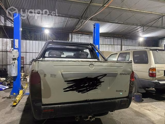 Se vende Camioneta Sin Motor Ssangyong