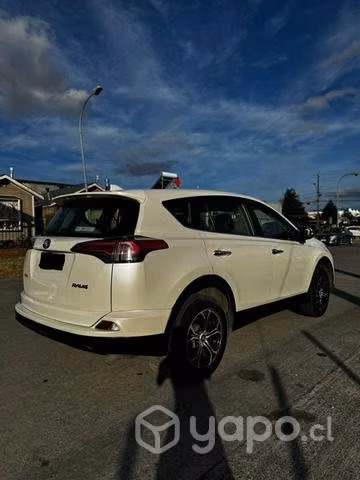 Toyota Rav4 2018 - Imagen 4