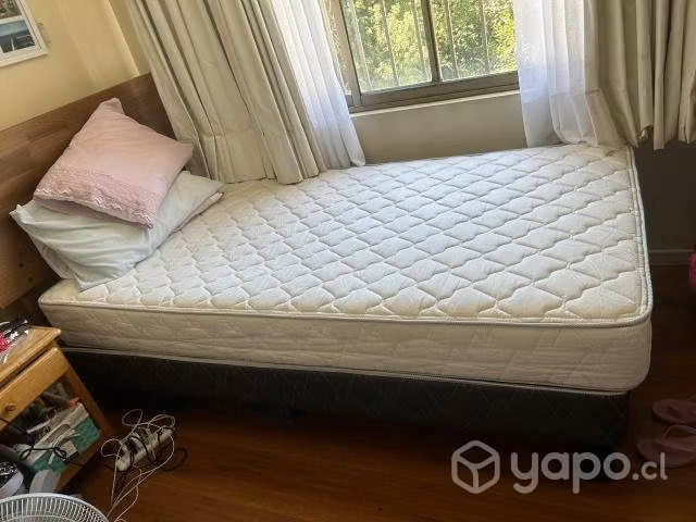Cama 1,5 plaza rosen