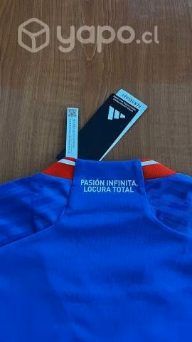Camiseta universidad de Chile 2023