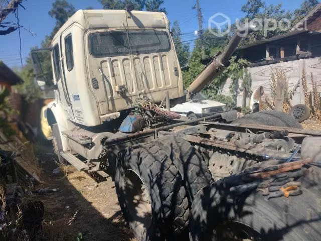 Motor Freightliner m2 2013