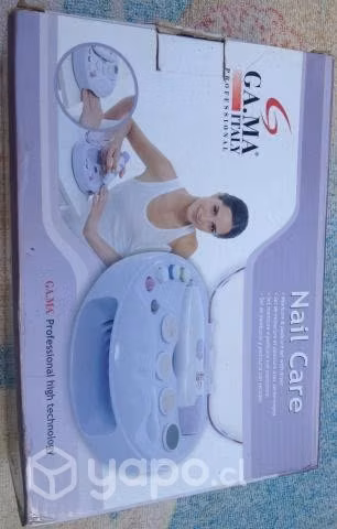 Set manicuría + pedicuría con secador marca gama