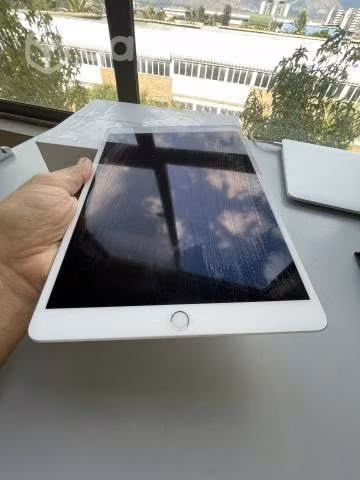 IPad Air 3 gen+pencil y teclado