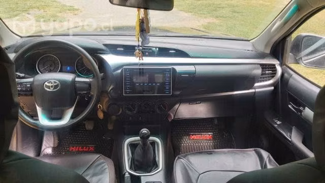 Toyota hilux 2017 - Imagen 2