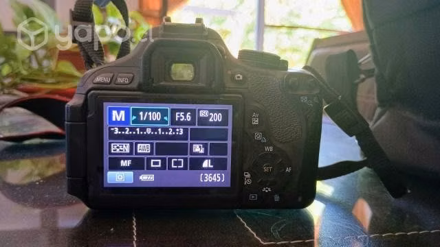 Canon Rebel T3i + Accesorios