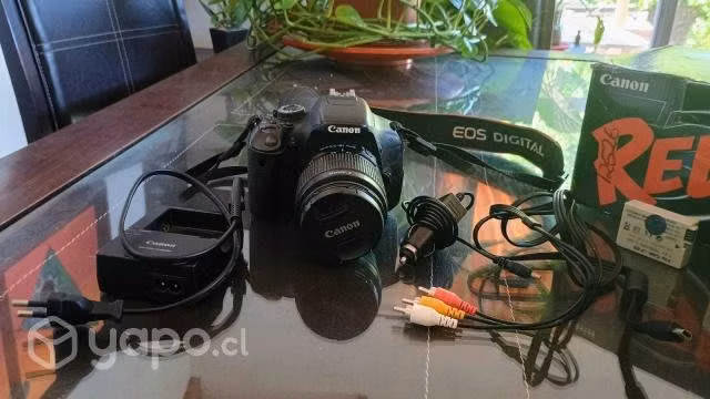 Canon Rebel T3i + Accesorios