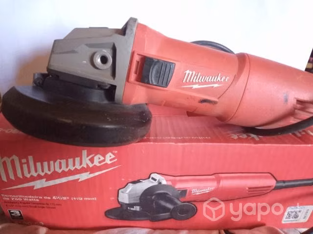 Esmeril Angular (Galletero) Milwaukee 4 1/2