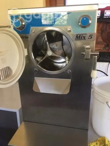 Maquina de helados 25 litros hora