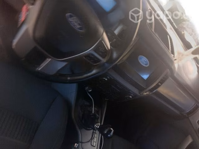 Camioneta a la venta Ford Ranger vendo por viaje