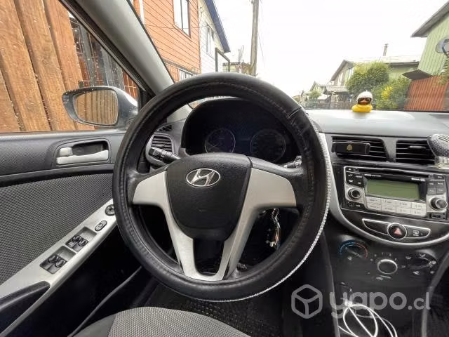 Se vende hyundai accent 2013 - Imagen 7