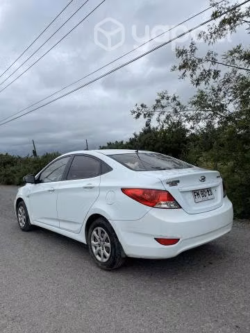 Se vende hyundai accent 2013 - Imagen 3
