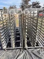 Carro porta bandejas