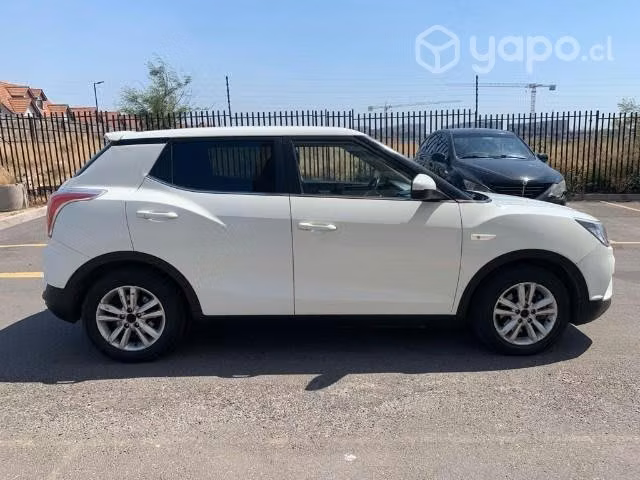 Ssangyong Tivoli 1.6 AT 2015