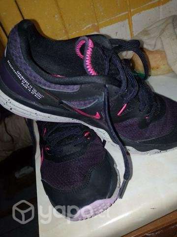 Zapatillas talla 39 - Imagen 3