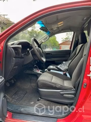 TOYOTA HILUX 2019 4X4 diesel EQUIPADA