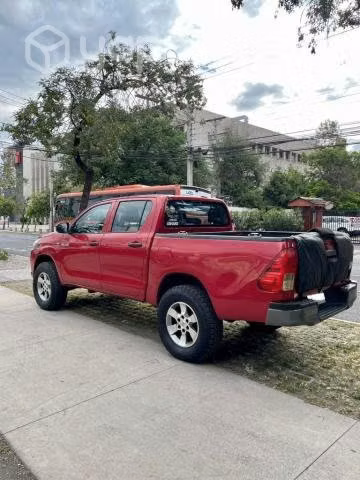 TOYOTA HILUX 2019 4X4 diesel EQUIPADA