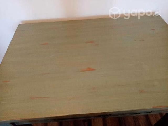 Escritorio o mesa de campo restaurado