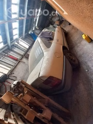 Venta OPEL VECTRA 19992 auto para reparar