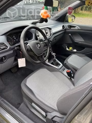 Vendo Volkswagen t-cross 2020