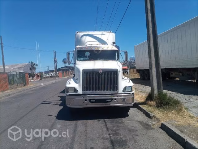 Internacional 7600