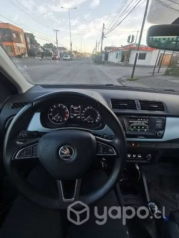 Skoda Fabia 1.2 tsi 2016 ambiente