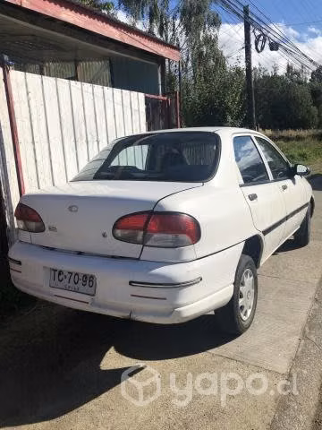 Kia Avella 1999