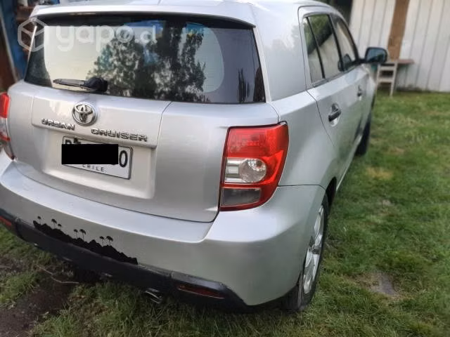 Toyota urban cruiser 2013
