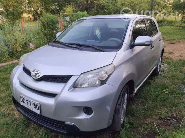 Toyota urban cruiser 2013
