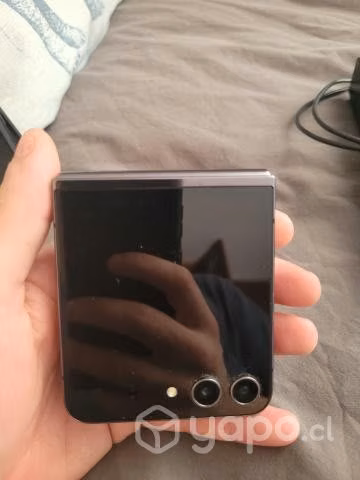Samsung Z Flip 5